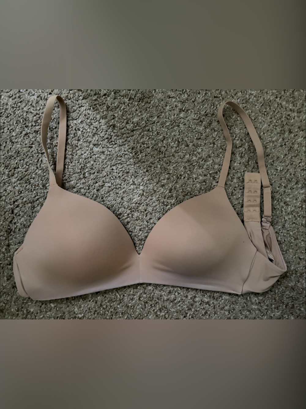 GAP Light Beige Seamless T-Shirt Bra